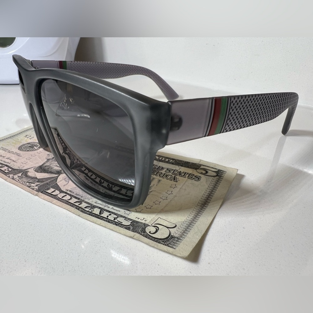 Unisex NEW Polarized shades available designer style UV-B and UV-A Protection-
